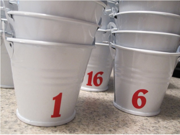 25 Days Of Dollar Tree DIY Day 6 Mini Pail Advent Calendar 
