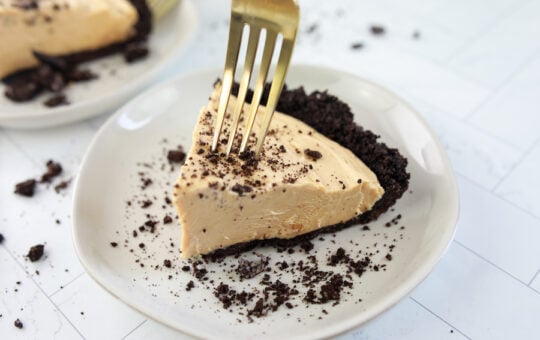 peanut butter pie with cool whip