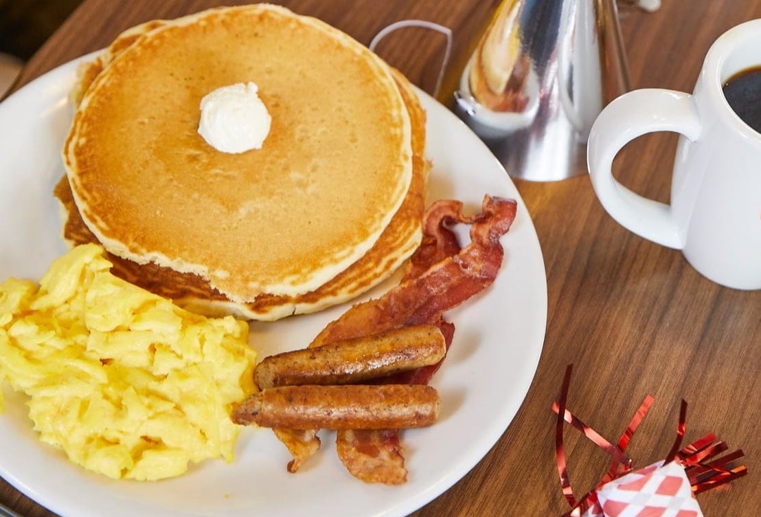 Denny's Free Birthday Meals