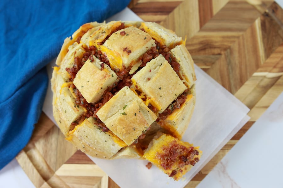 pull apart bread with bacon