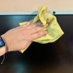 how to clean computer screen