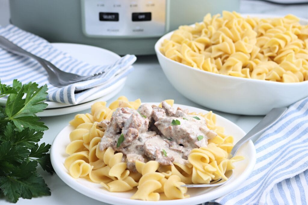 Slow Cooker Beef Stroganoff