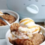 Crockpot Apple Crumble