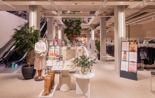 H&M