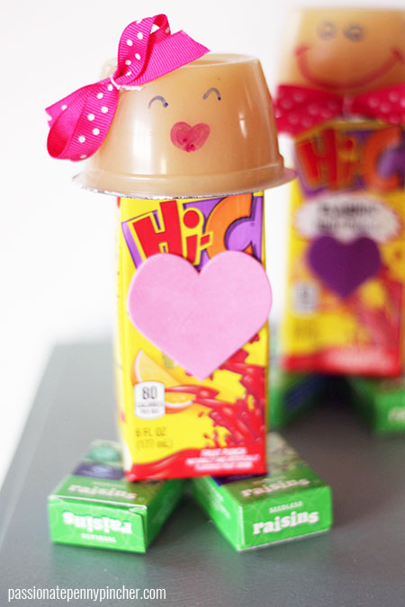 valentine robot with applesauce and juice box