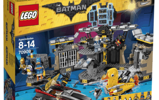 LEGO Batman Movie Batcave Break-in
