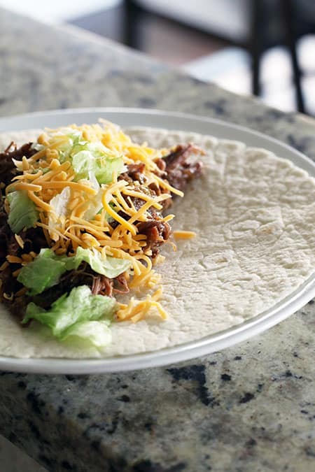 slowcookershreddedbeeftacos9