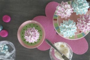Marshmallow Flowers on Cupcakes