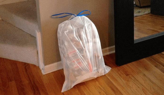 hefty trash bags 