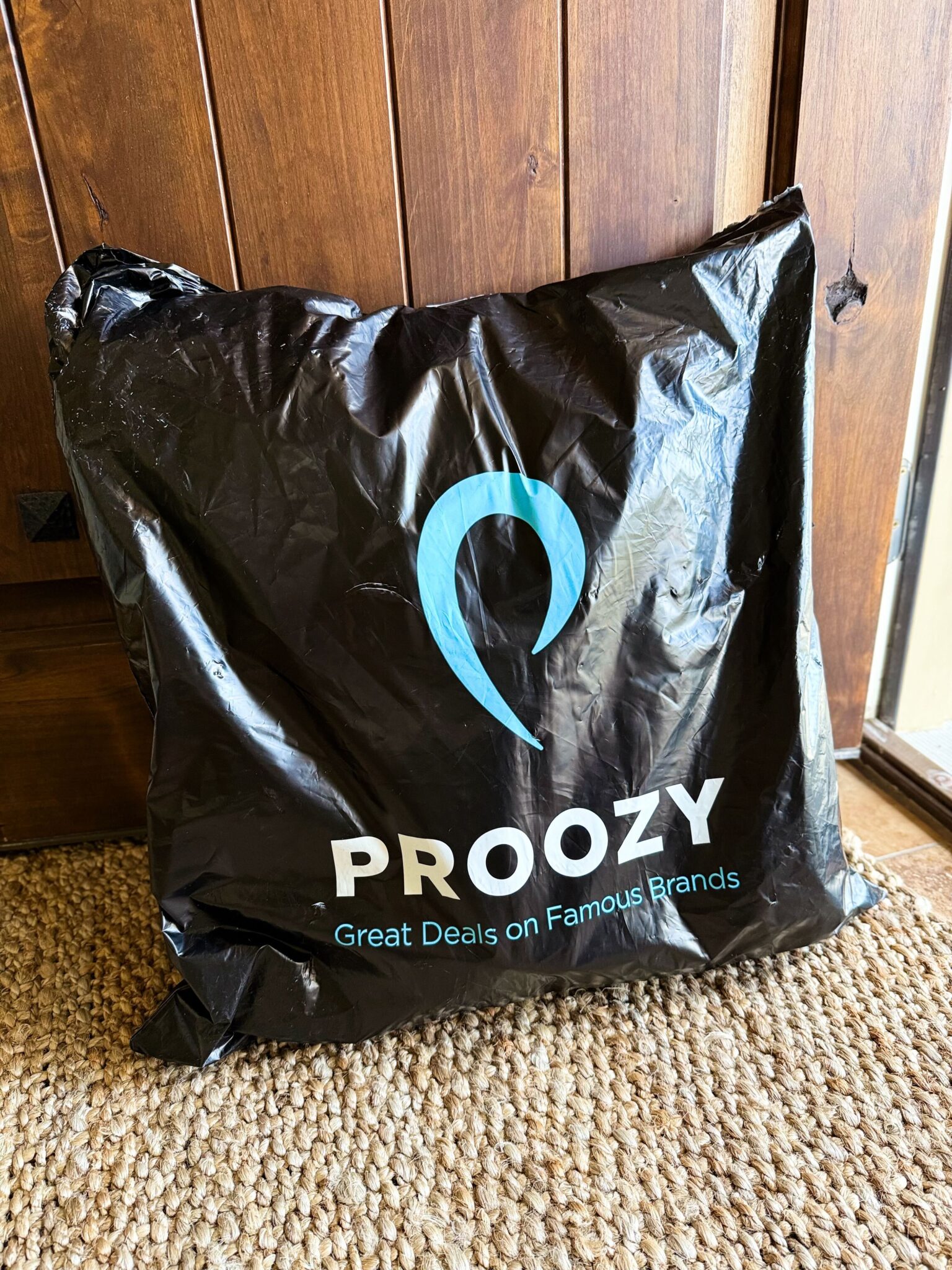 Proozy Warehouse Sale - Score Up to 90% Off Name-Brand Clothing!