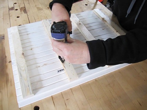 Making a Farmhouse Sign 