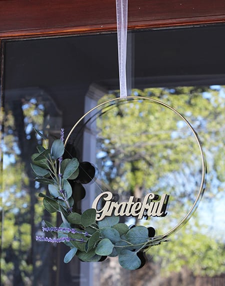 DIY HOOP WREATH