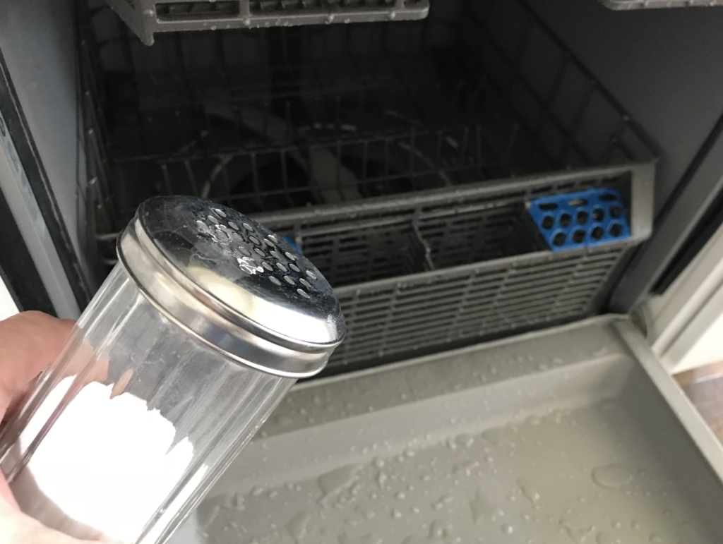 Using Baking Soda to Clean a Dishwasher