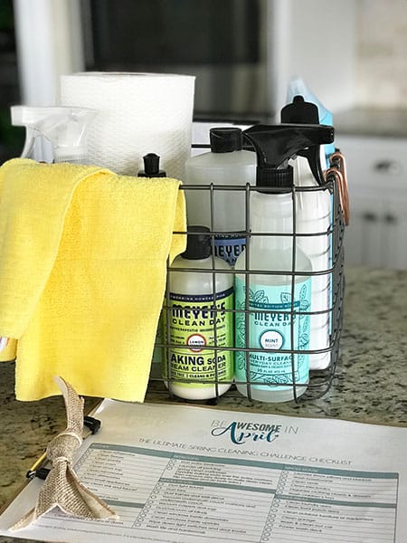 Join us spring cleaning!! Are you ready to get your house in order before summer? This spring cleaning challenge is just for you!!