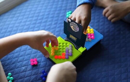Educational Insights Kanoodle Head to Head