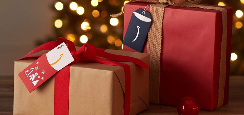 amazon gift box and gift card