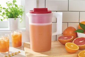 Rubbermaid Plastic Pitcher