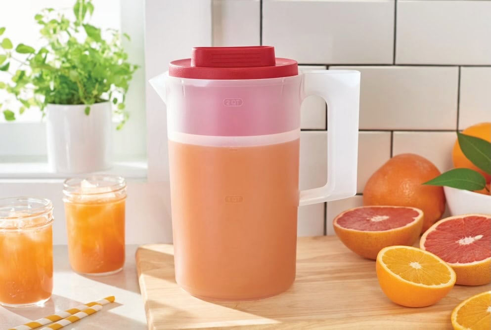 Rubbermaid Plastic Pitcher