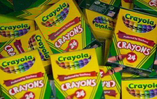 crayola crayons