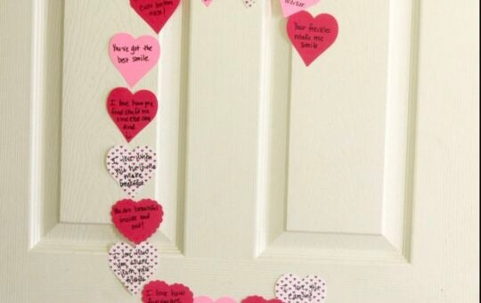valentine hearts on door