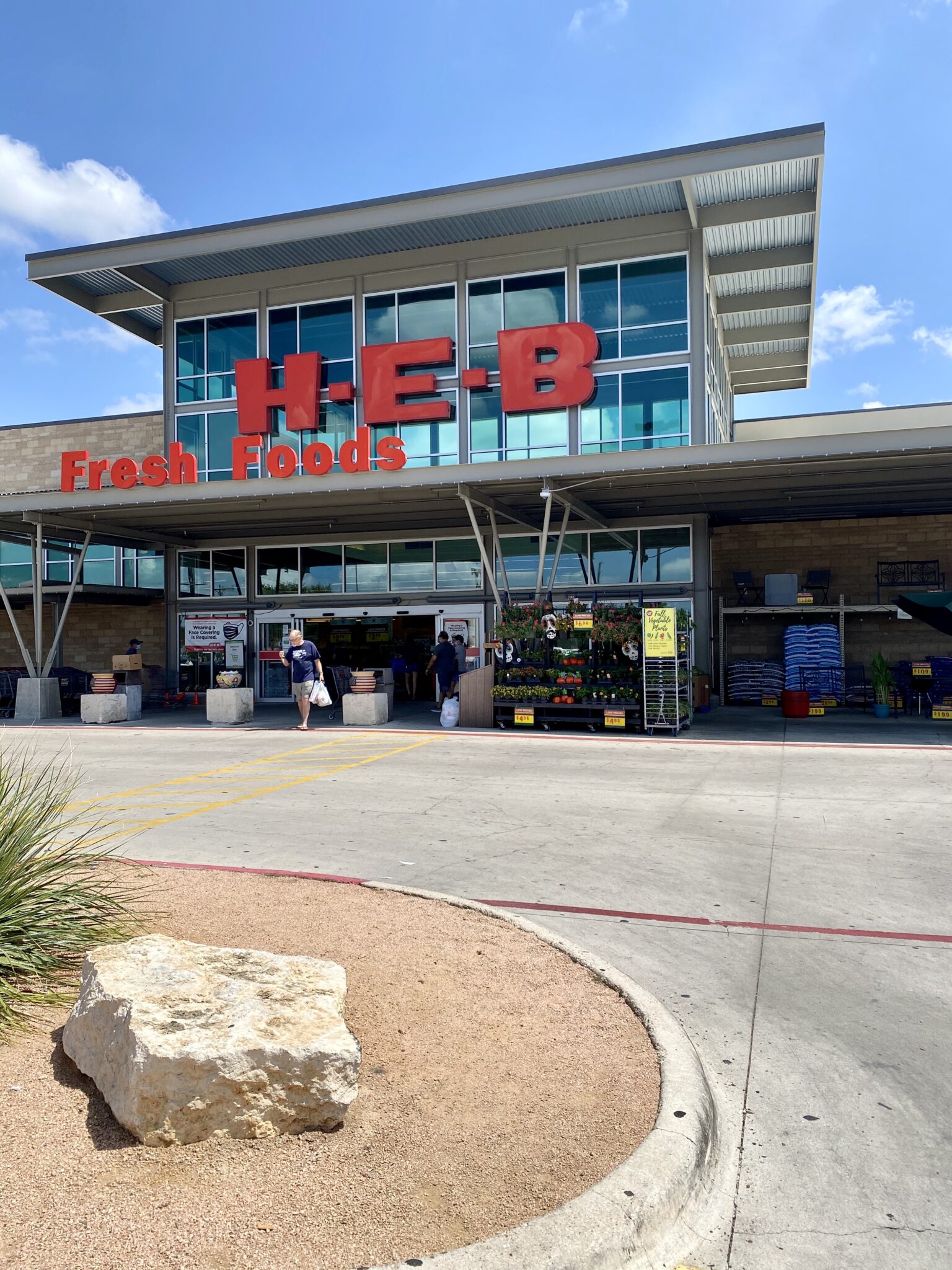 H-E-B Deals (Ending 12/24) | Save BIG on Batteries, Diapers, Gift Cards ...