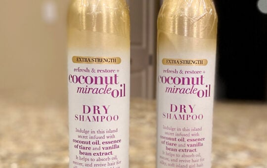 bottles of dry shampoo