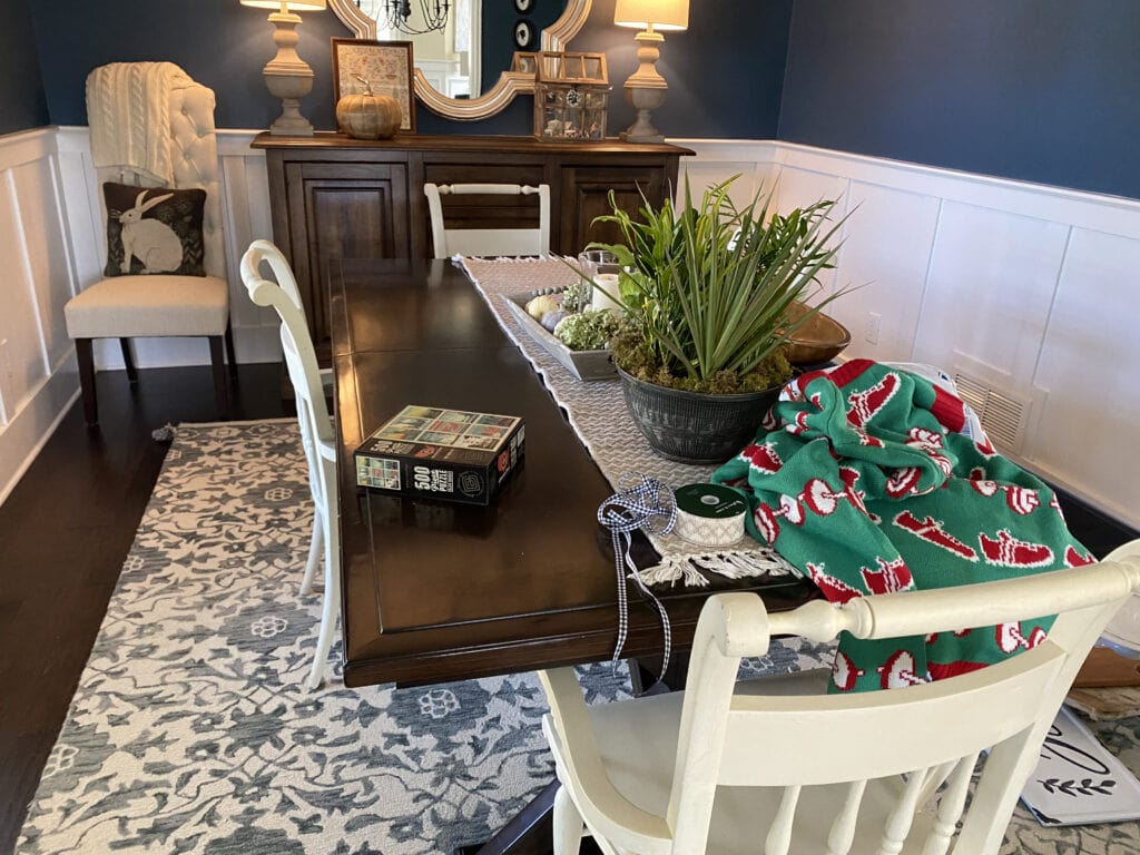 dining room before 