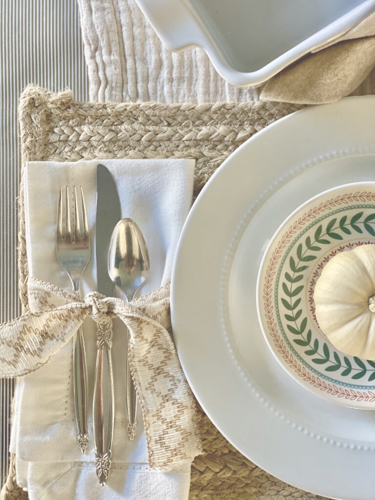 Cheap Fall Decor using White Pumpkins