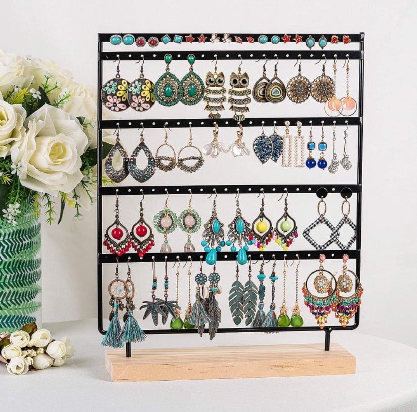 stand earring holder 