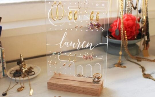jewelry holder