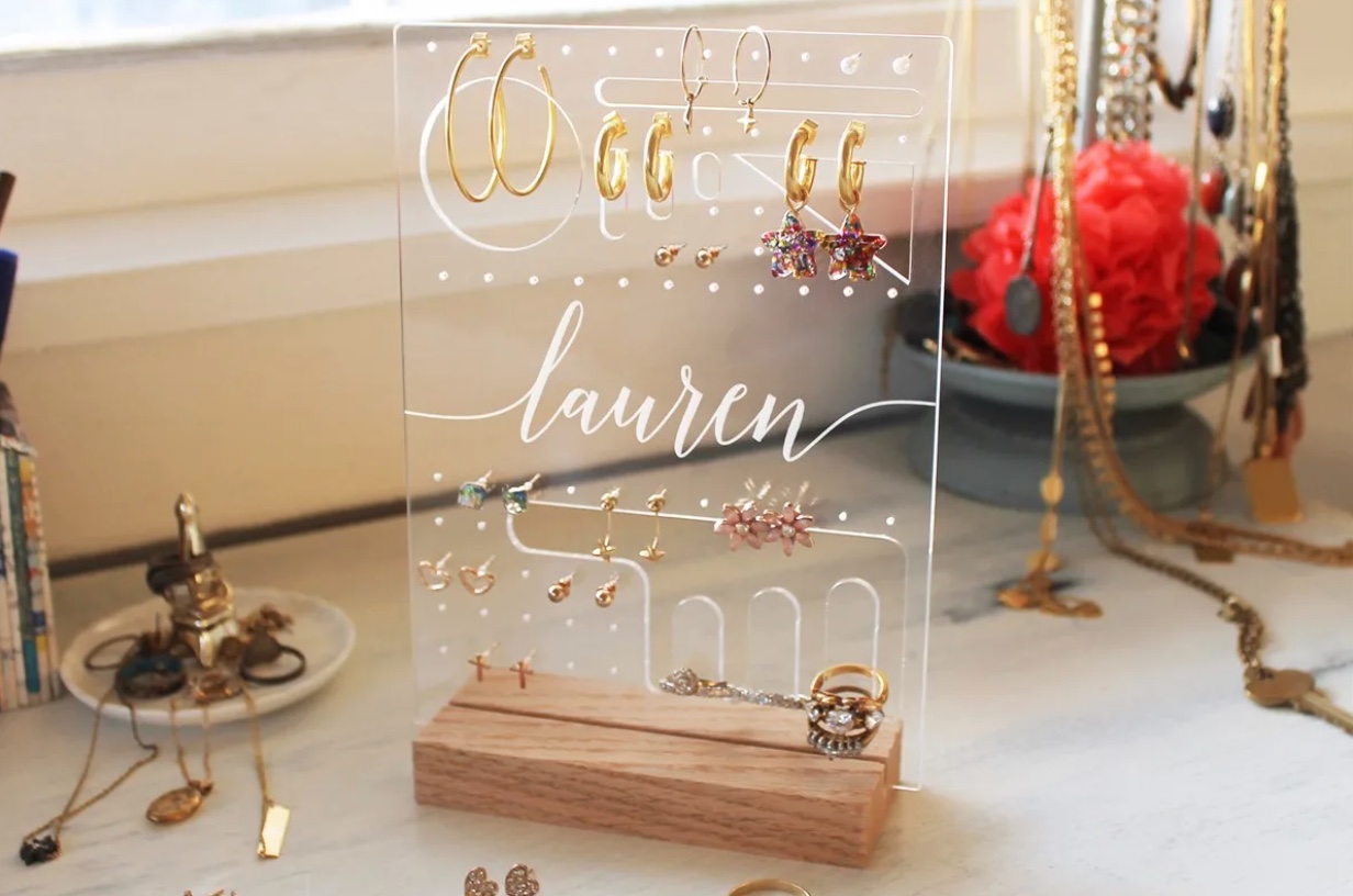 jewelry holder