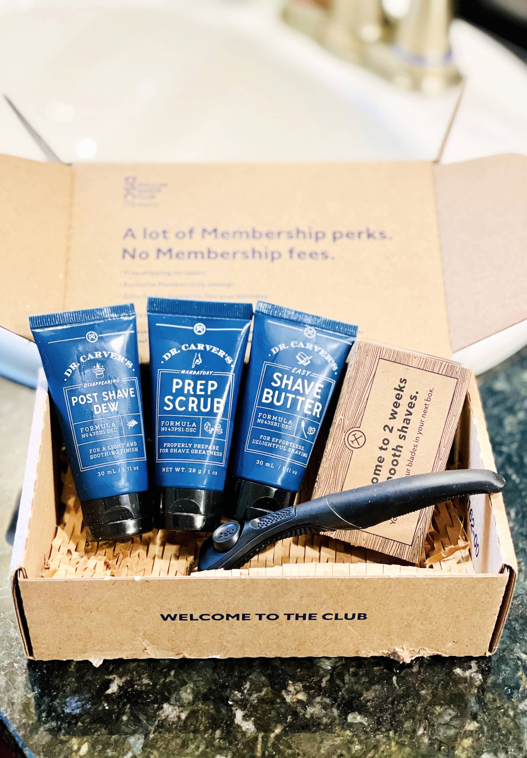 dollar shave club box
