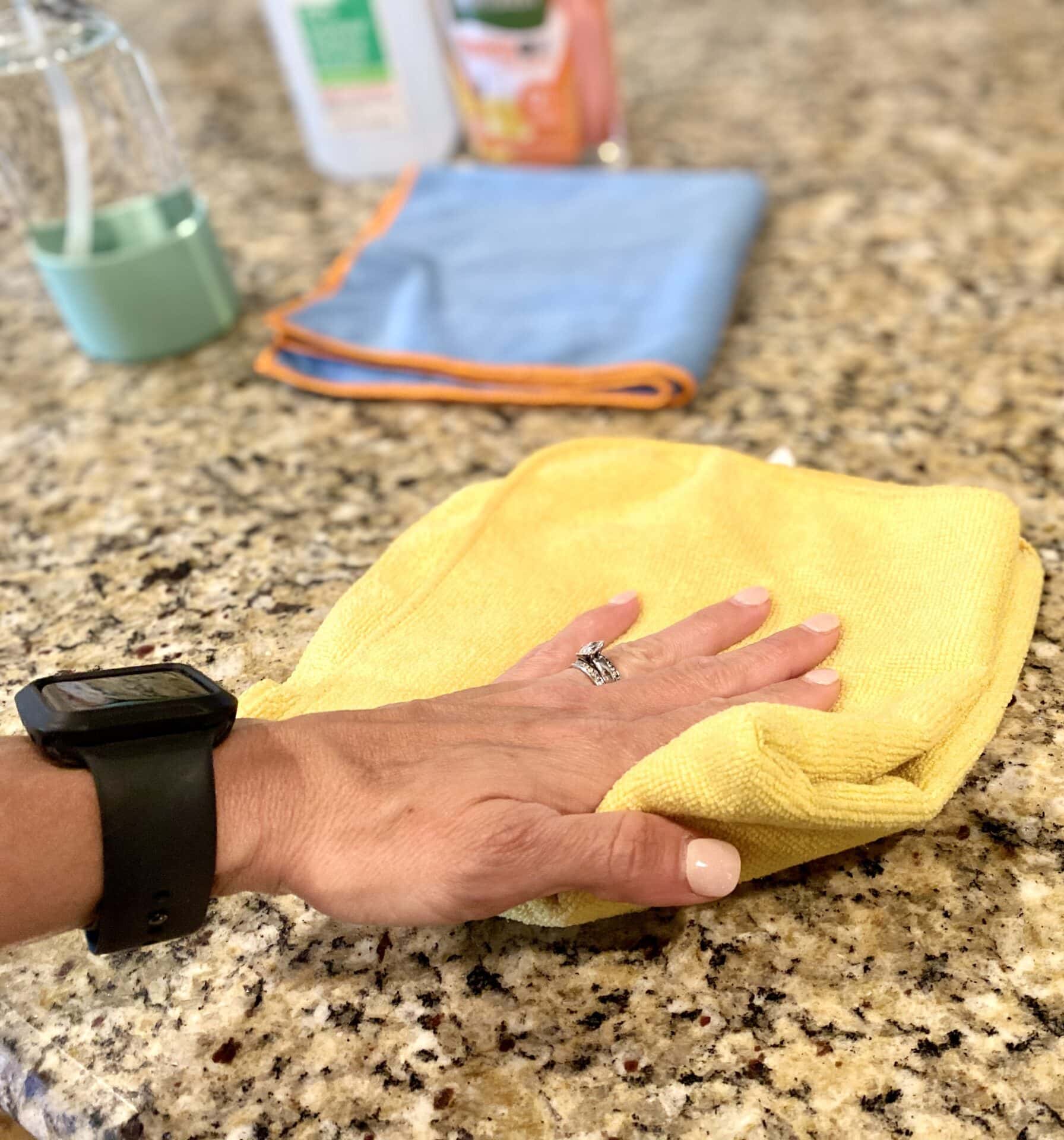 cleaning with microfiber