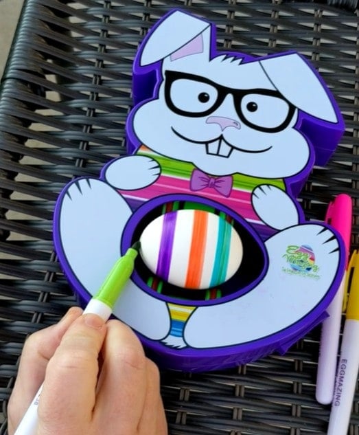 eggmazing bunny egg decorating spinner