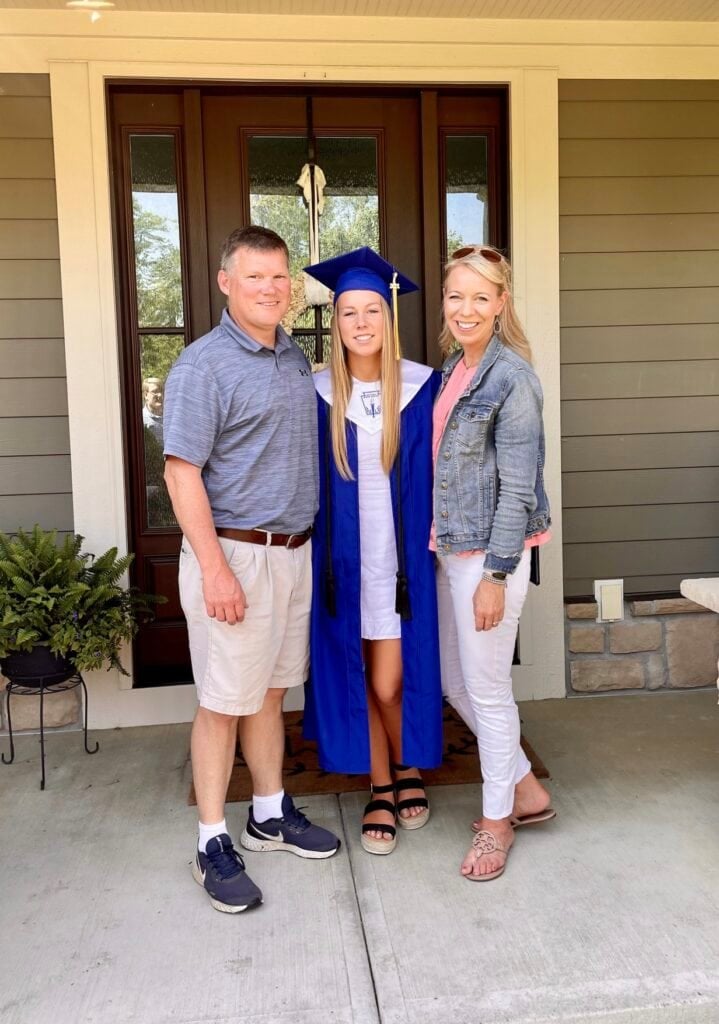 How to Throw A Graduation Party