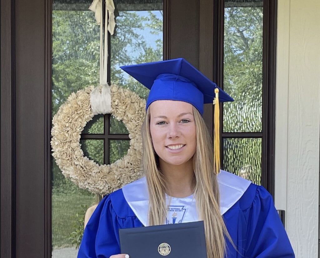 How to Throw A Graduation Party