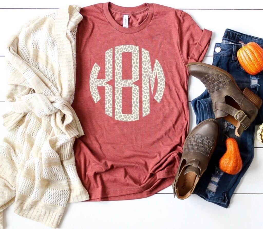 leopard monogram tee 