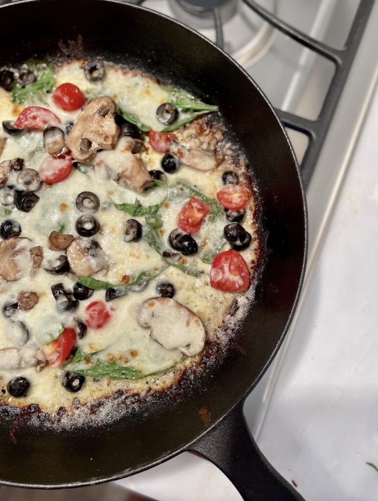 Breakfast Pizza in Pan 