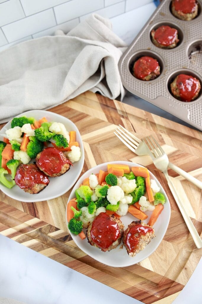 Turkey Meatloaf Recipe Served with Vegetables