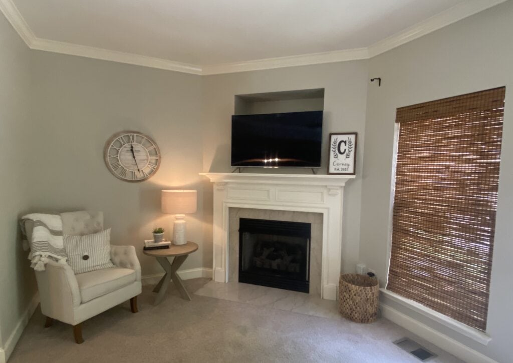 finished room painted using benjamin moore edgecomb gray paint