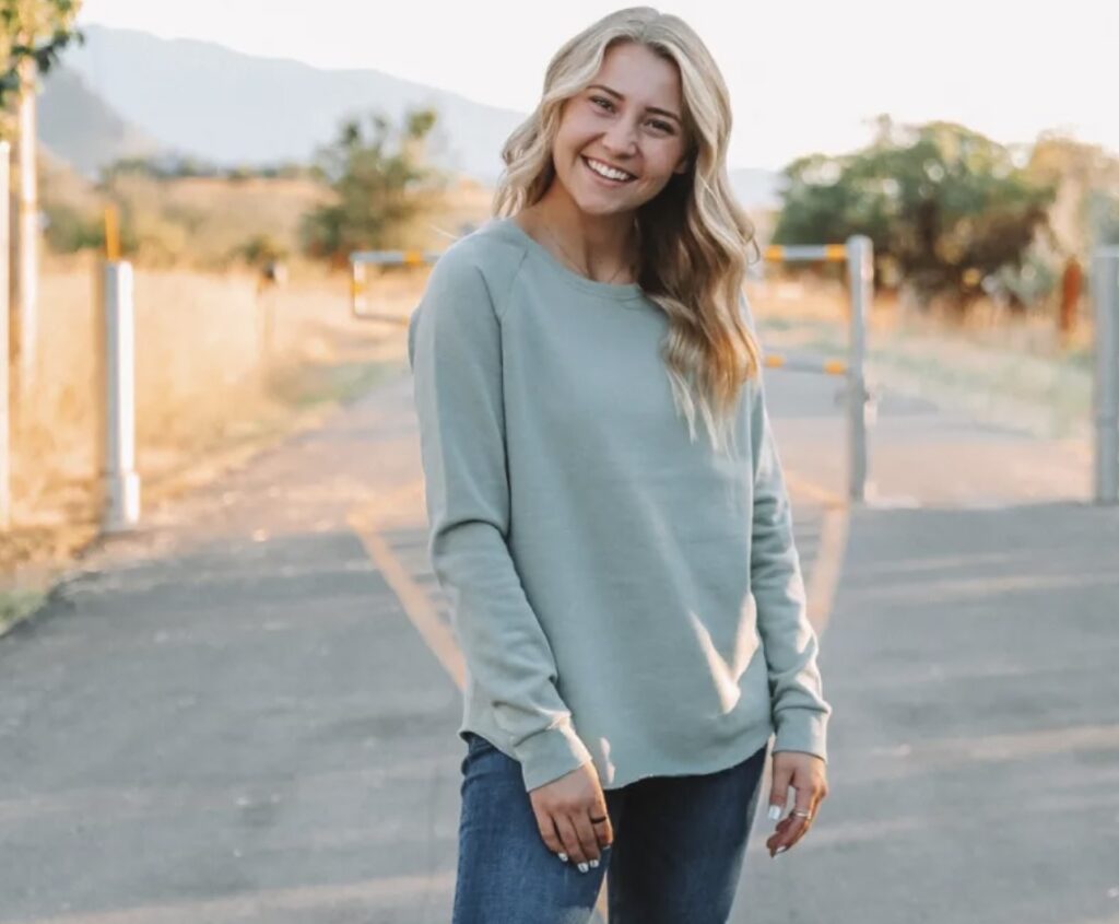pullover sweatshirt with jeans