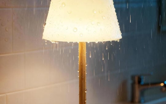 shower lamp