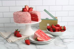 Scrumptious Strawberry Cake Final Box 23