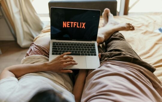 netflix laptop