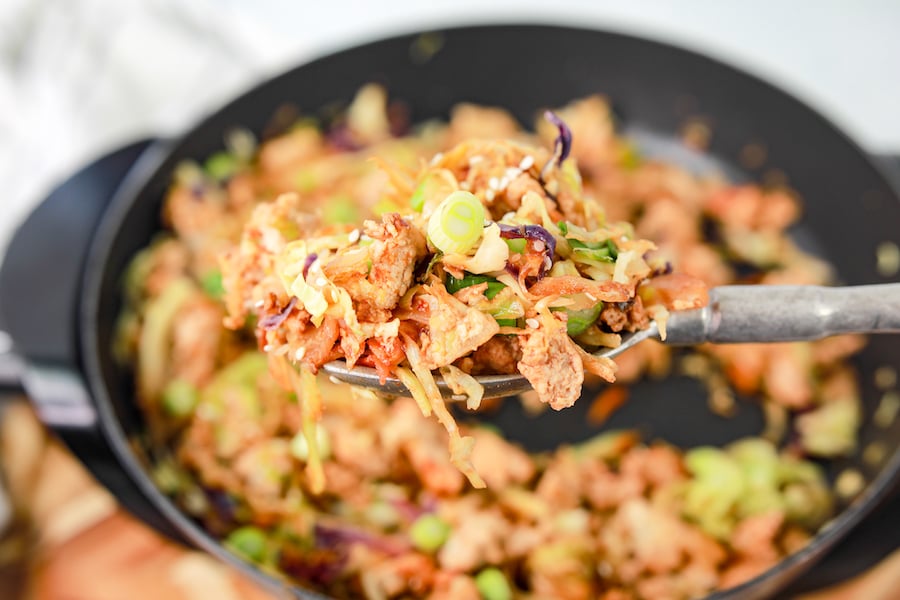 egg roll in a bowl with ground turkey