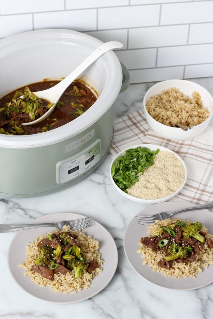 beef and broccoli in the crockpot 