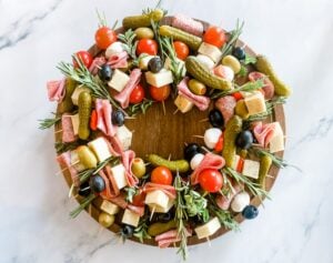 charcuterie wreath