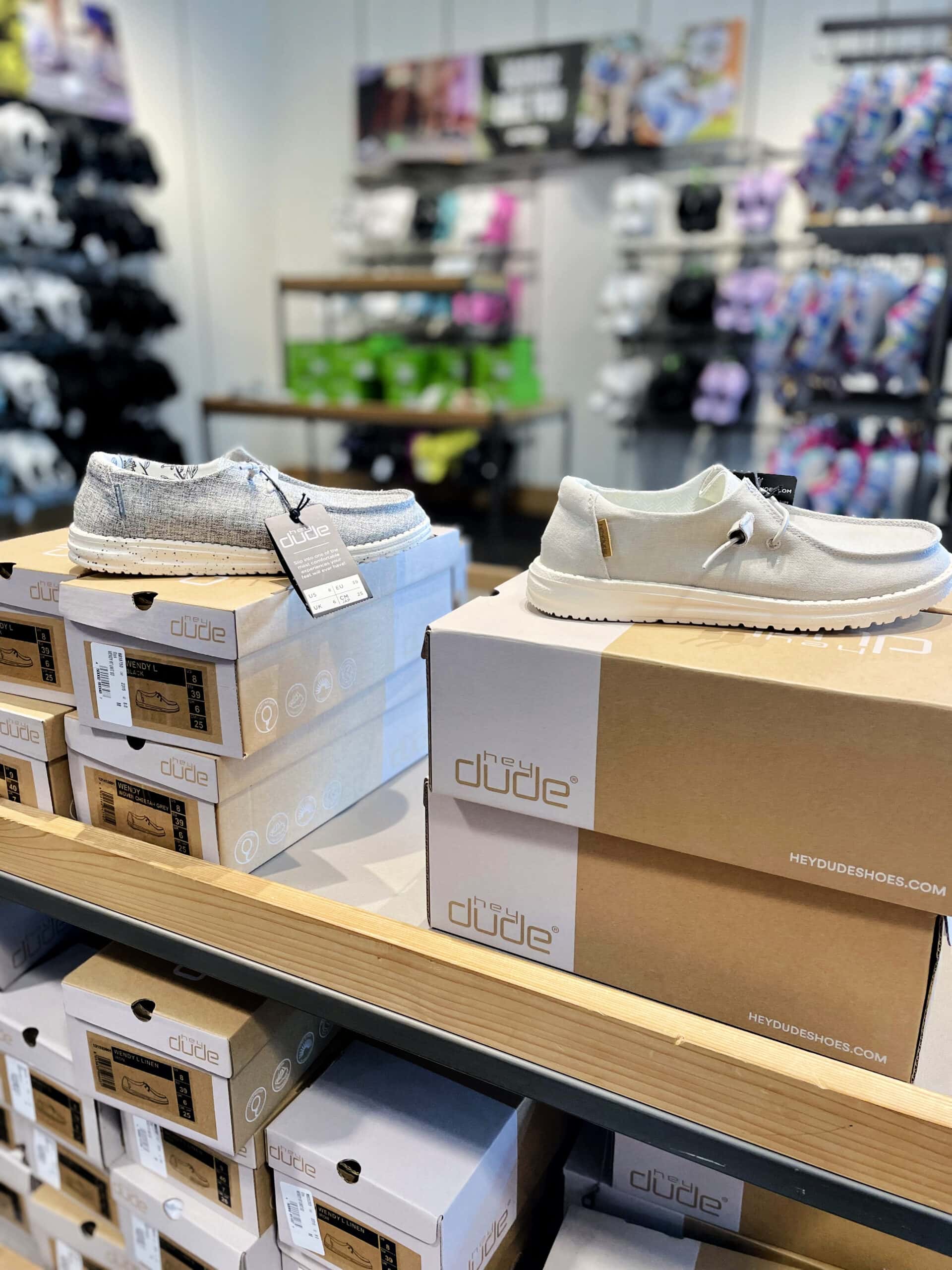 hey dude shoes