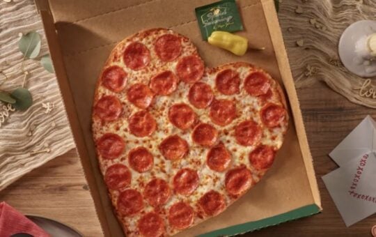 heart shaped pizza