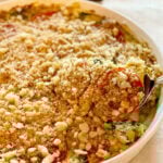 Quiche with tomatoes and spinach